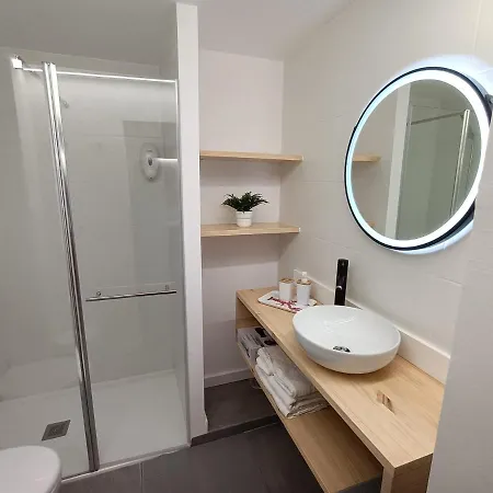 Apartment New & Modern Studio Loft 2 *